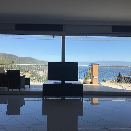 Prestige Loft Taormina Apartman Kültér fotó