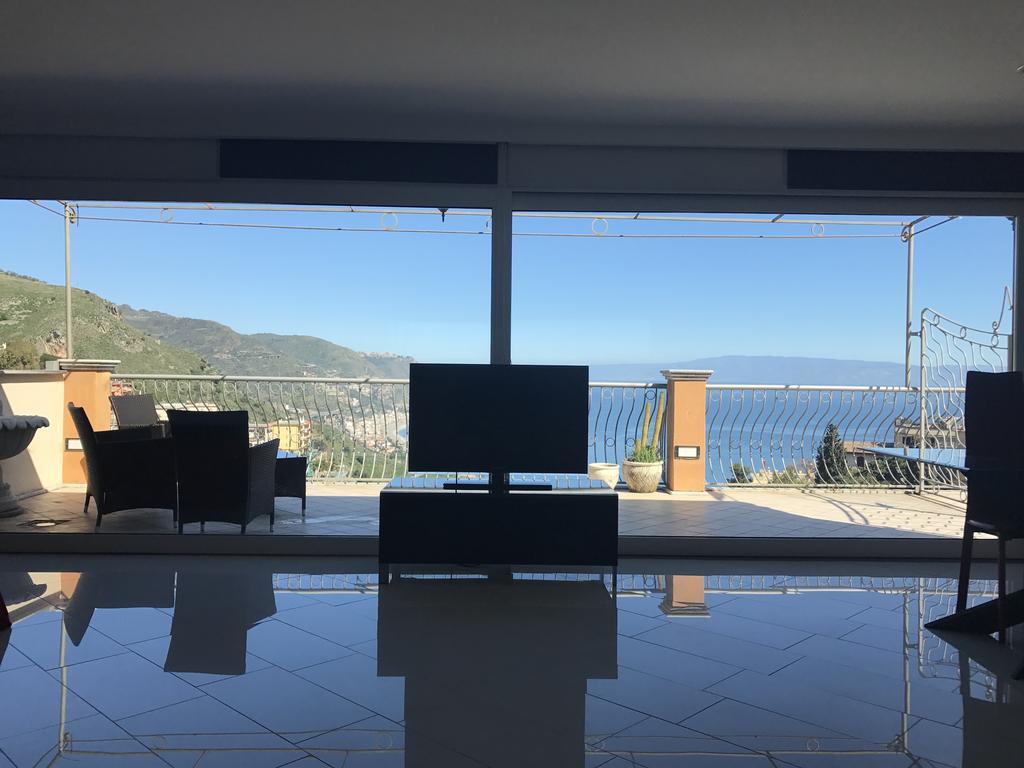 Prestige Loft Taormina Apartman Kültér fotó