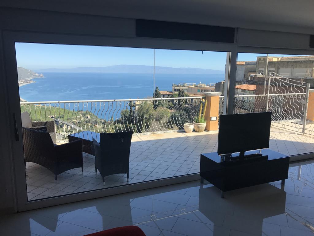 Prestige Loft Taormina Apartman Kültér fotó